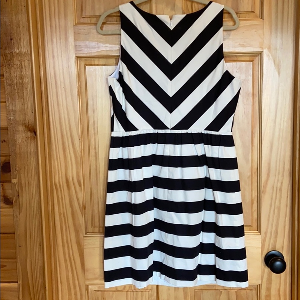 LOFT Dress - Picture 2 of 2
